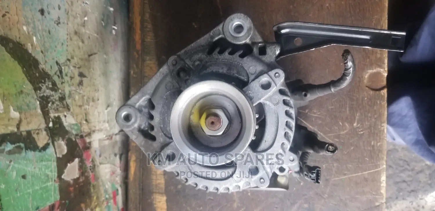 Honda CRV Alternator.