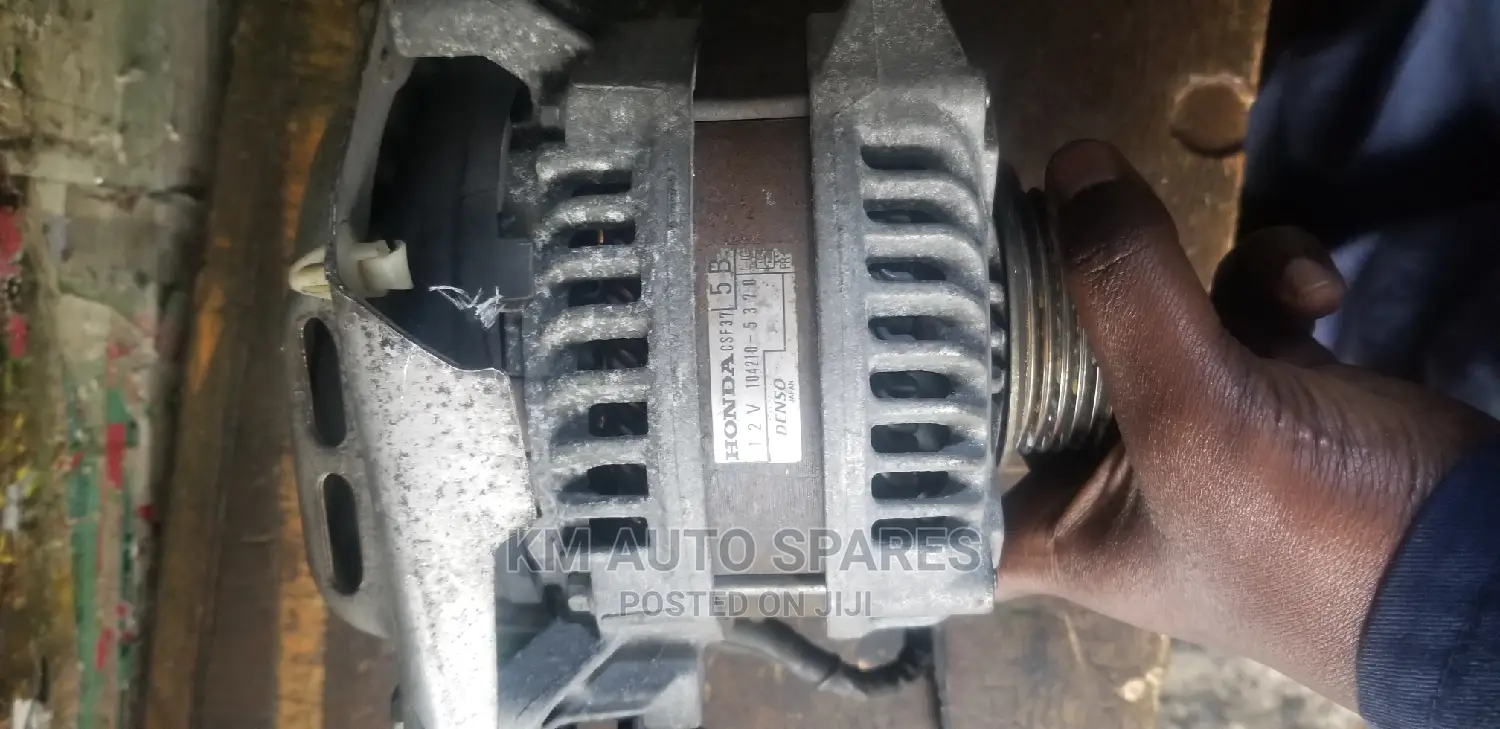 Honda CRV Alternator.