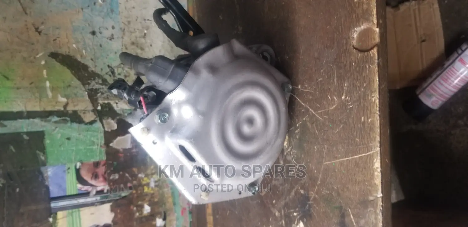 Honda CRV Alternator.