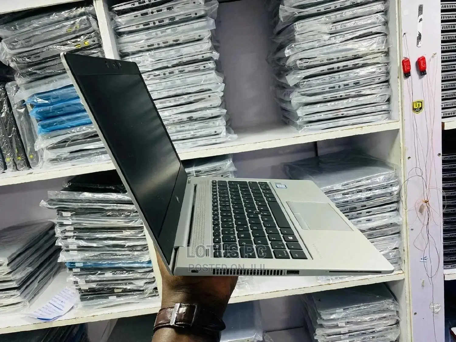 Laptop HP EliteBook 830 16GB Intel Core i5 SSD 256GB