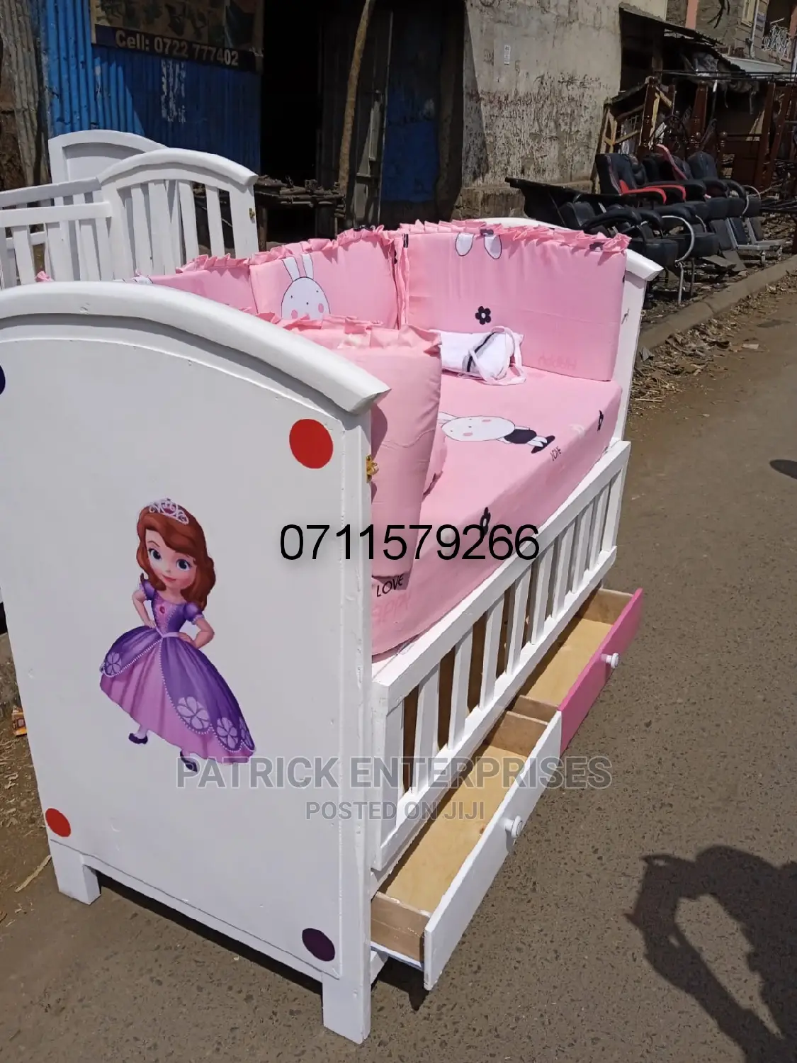Morden Baby Cot Plus Chest Of Drawers