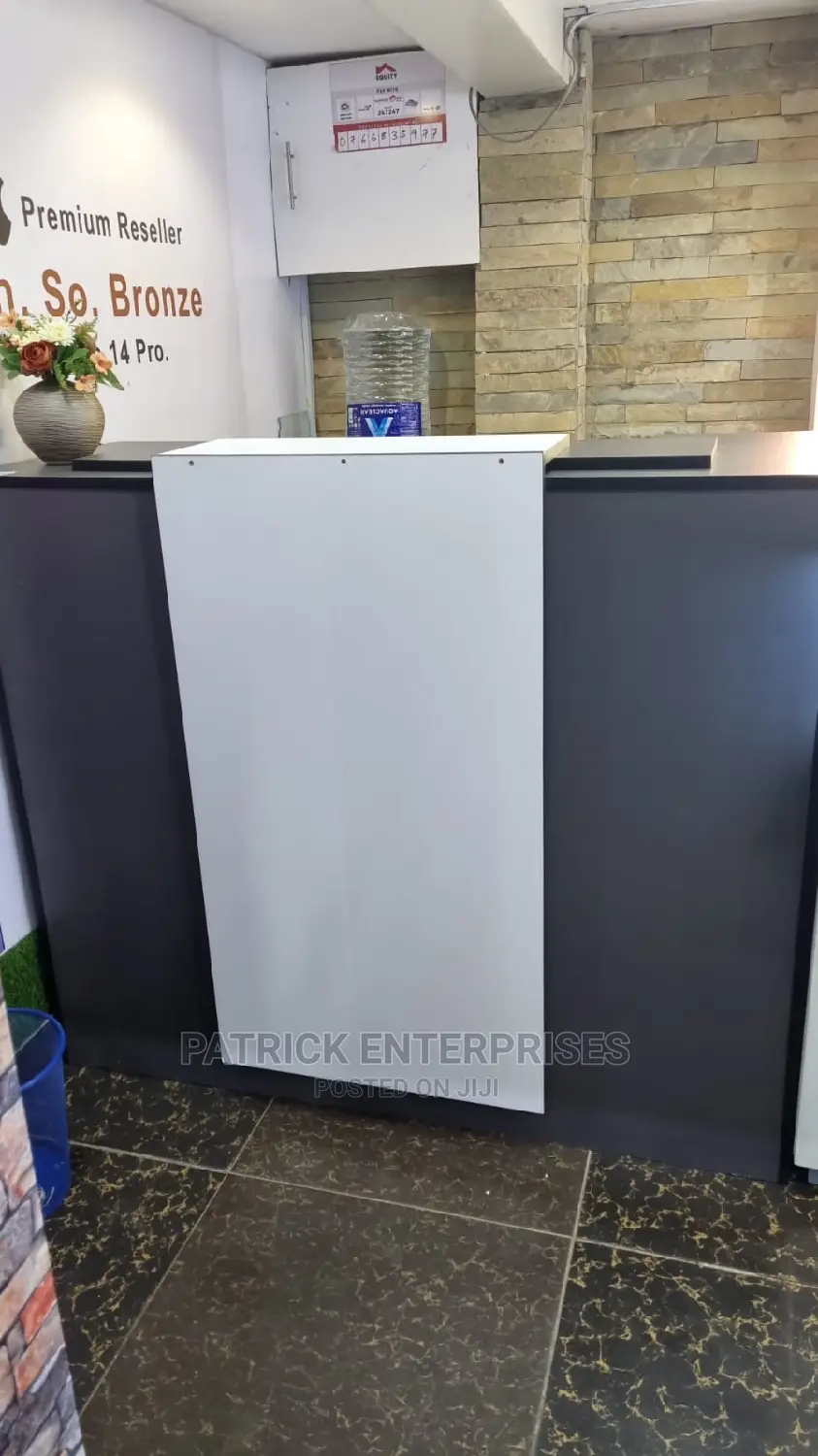 Morden Reception Desk