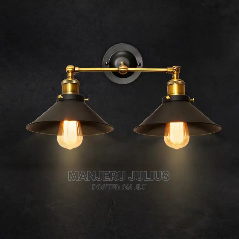 Twin Wall Light
