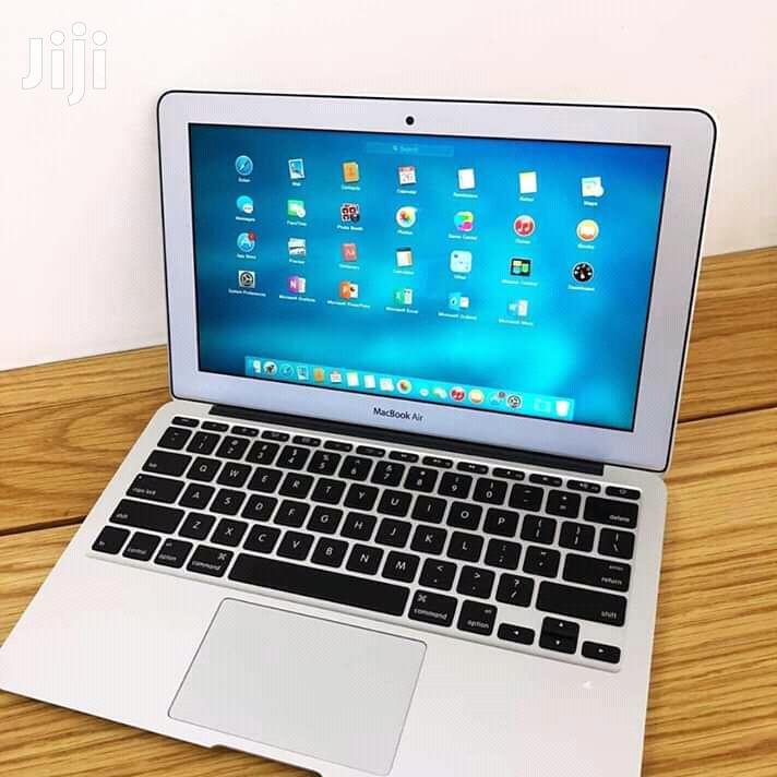 Laptop Apple MacBook Air 8GB Intel Core i5 SSD 256GB