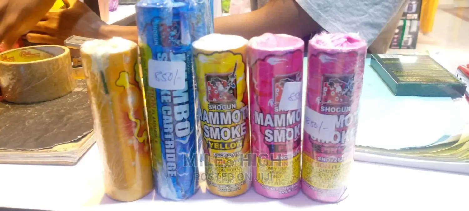 Large Smoke Bomb