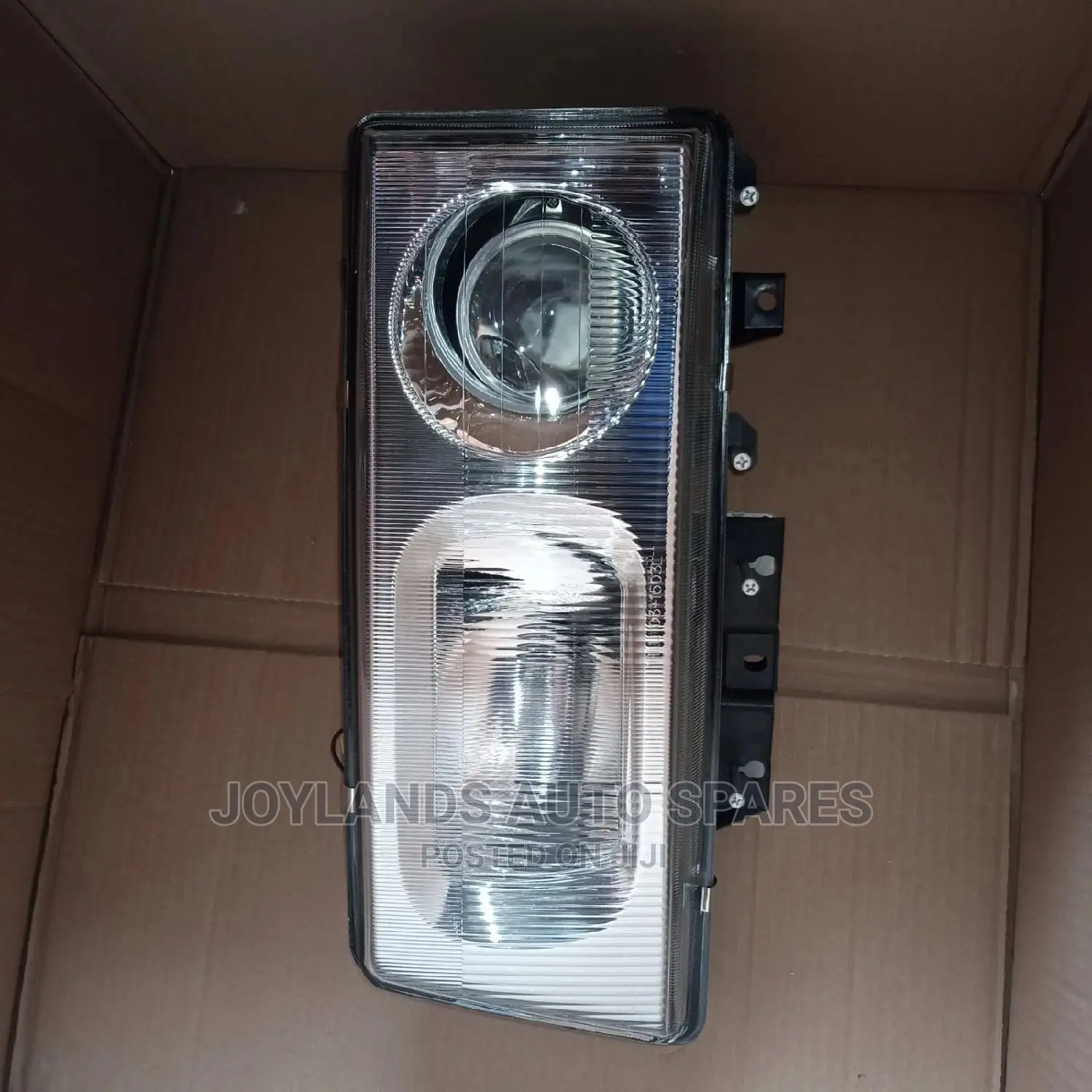 Headlights Fuso