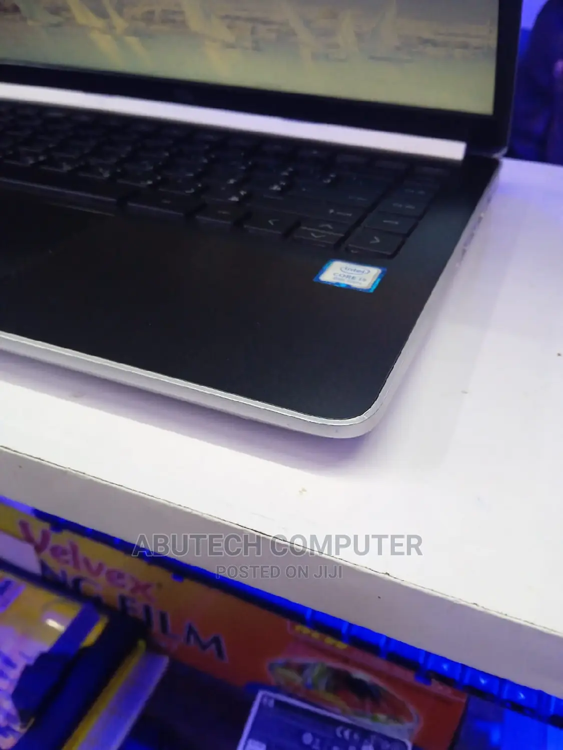 Laptop HP 14-Dq1025cl 8GB Intel Core I5 HDD 1T