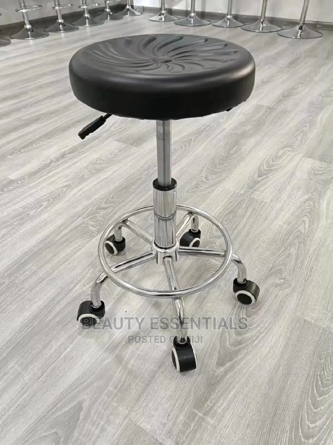Ped/Manicure/ Beauty Stool