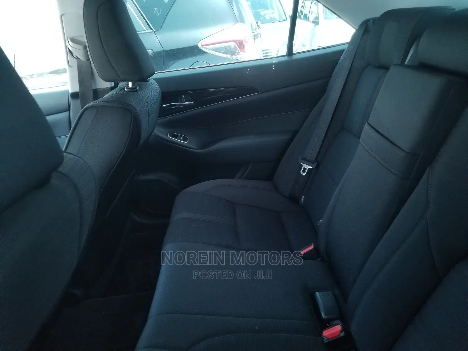 Toyota Crown 2015 Black
