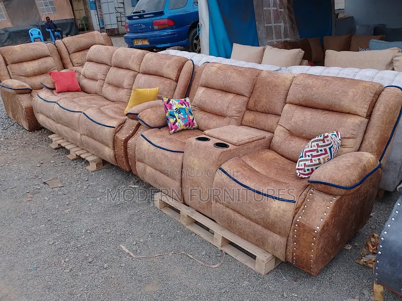 7 Seater Reclinerlike Sofa