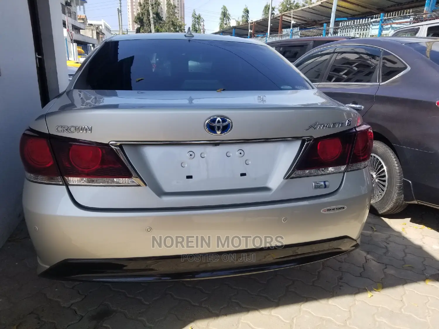 Toyota Crown 2015 Silver