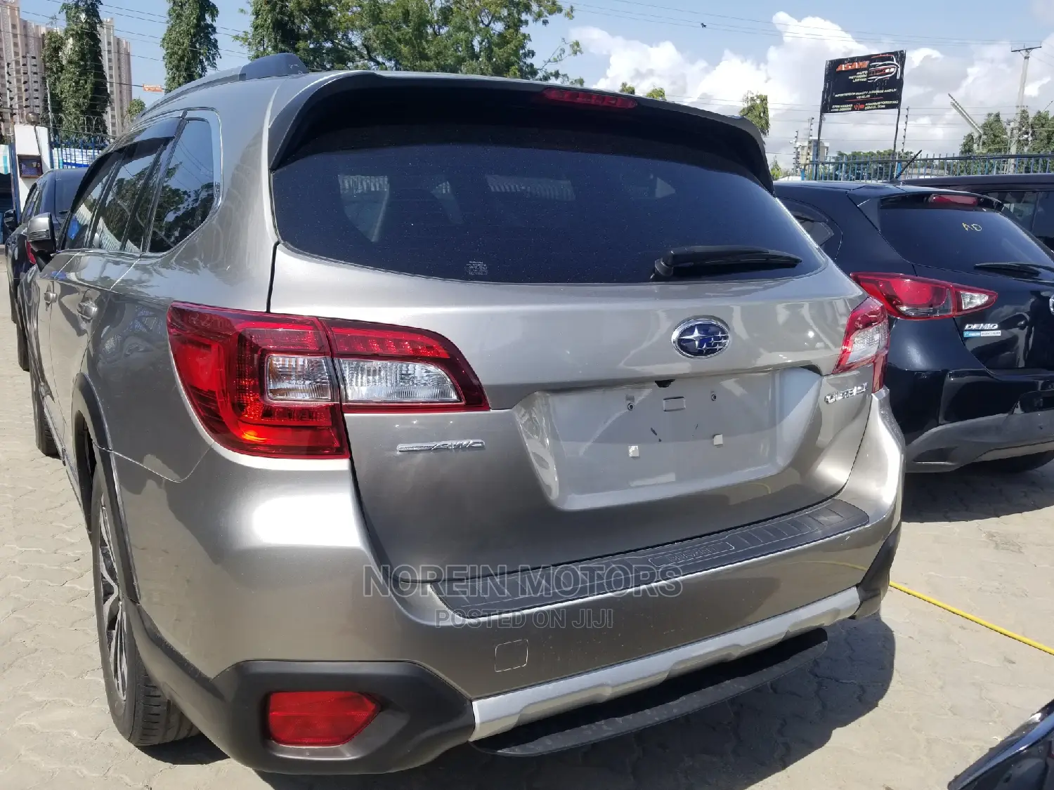 Subaru Outback 2015 Gray