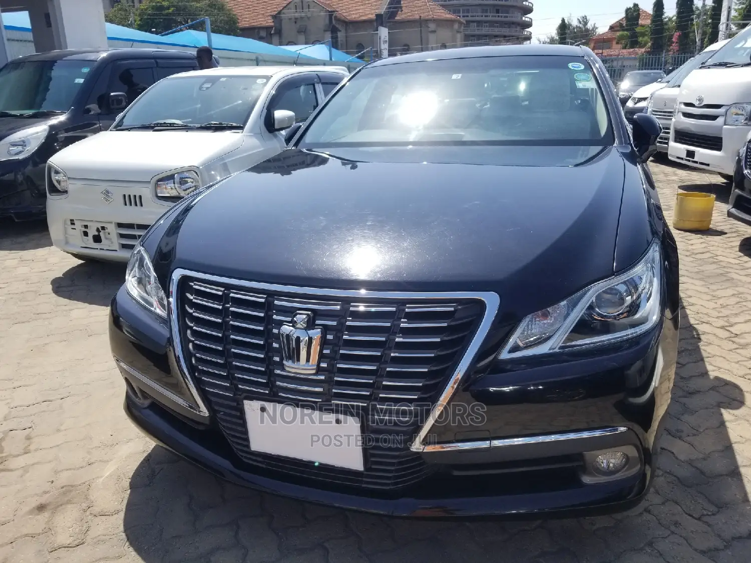 Toyota Crown 2014 Blue
