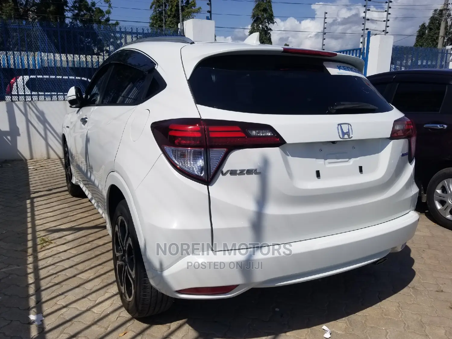 Honda Vezel 2015 White