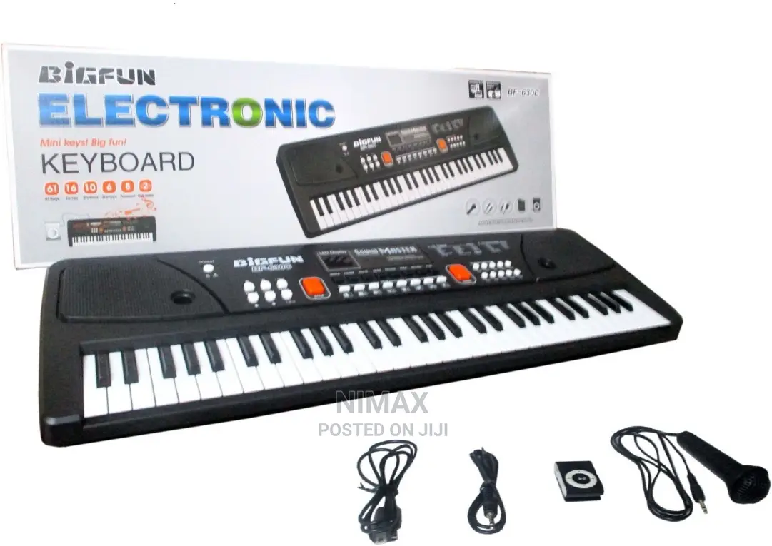 Piano Mega Size With Mic 61keys