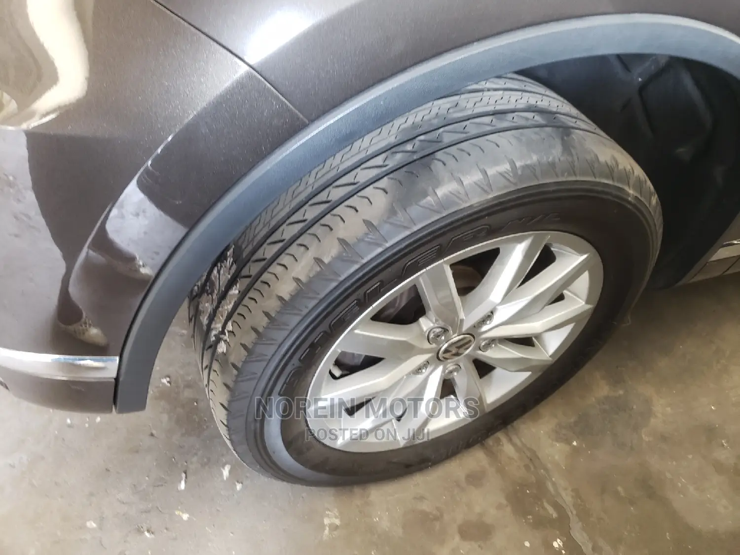 Volkswagen Touareg 2016 Brown