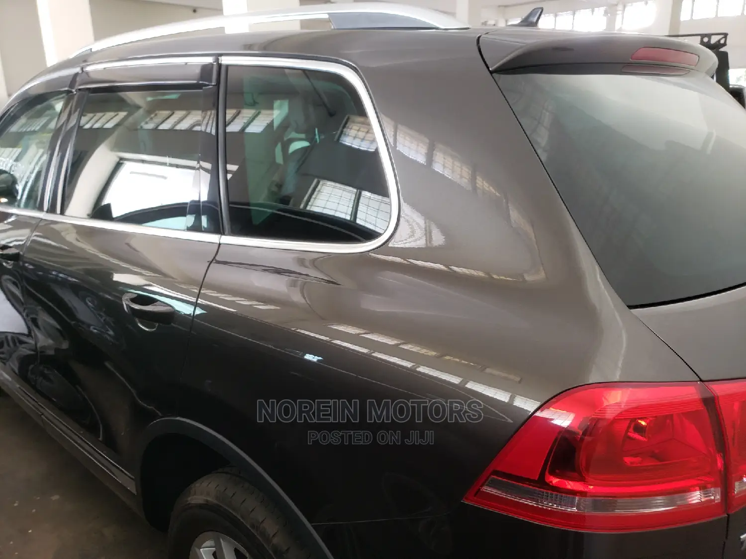 Volkswagen Touareg 2016 Brown