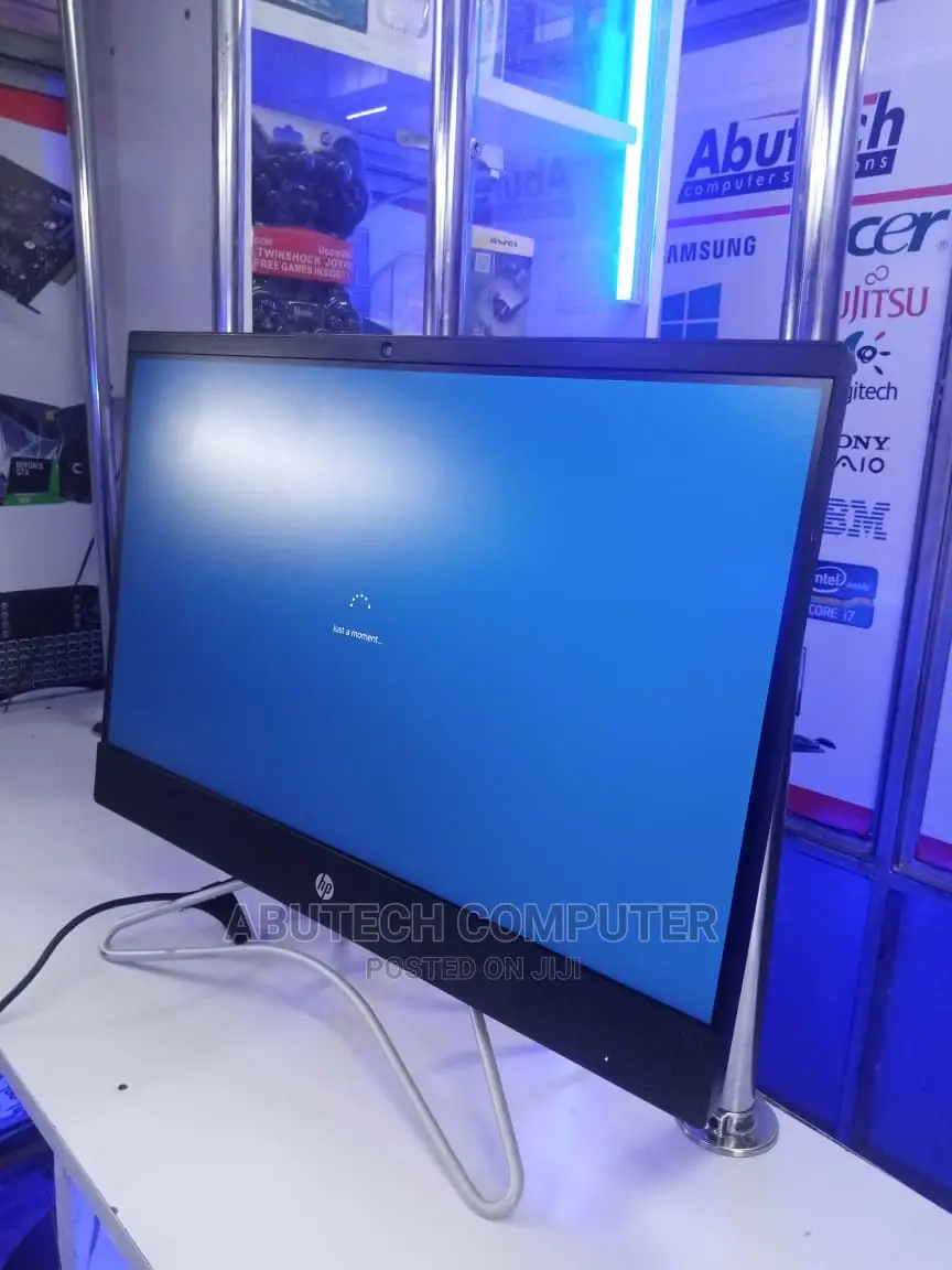 Desktop Computer HP AiO 20 8GB Intel Core I3 HDD 1T