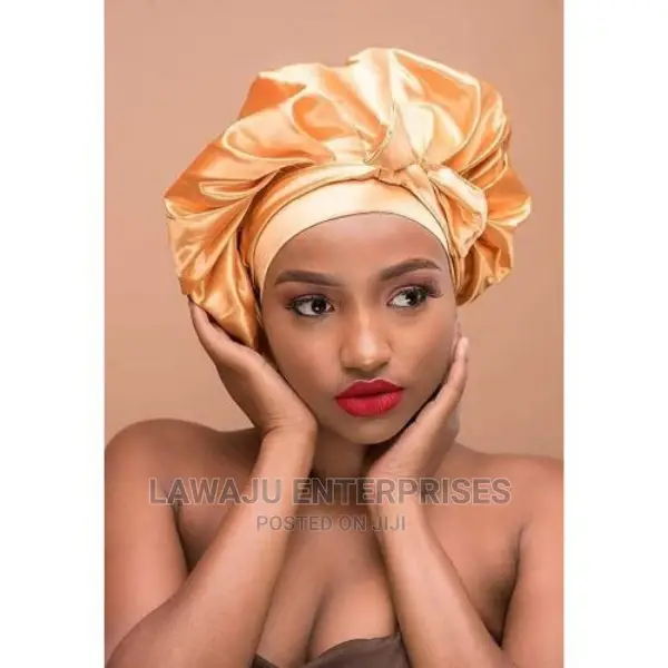 Satin Bonnet (Gold)
