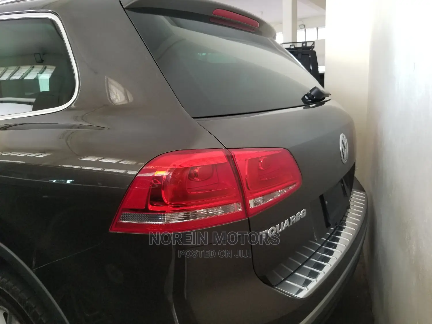 Volkswagen Touareg 2014 Matt Black