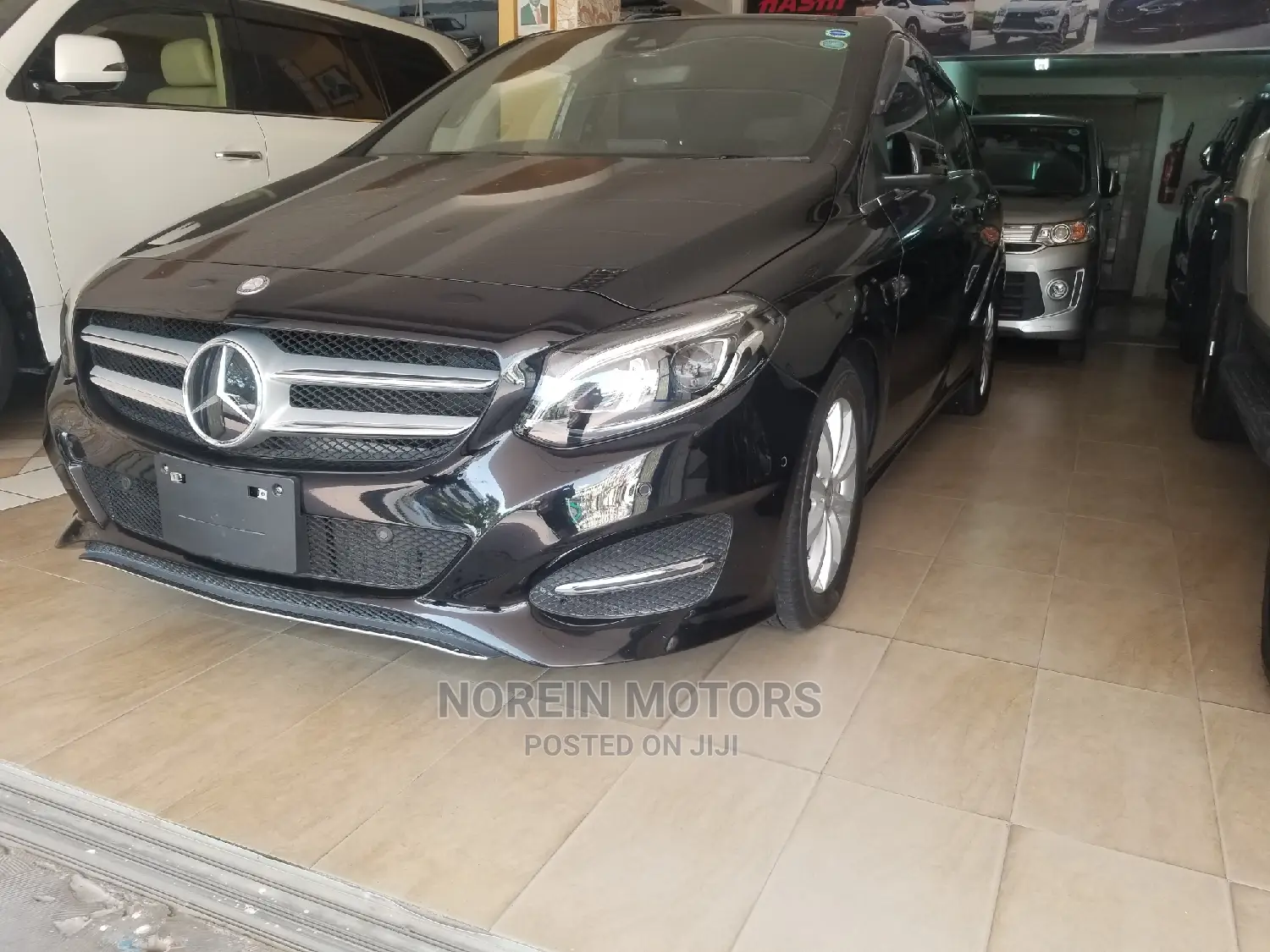 Mercedes-Benz B-Class 2015 Black