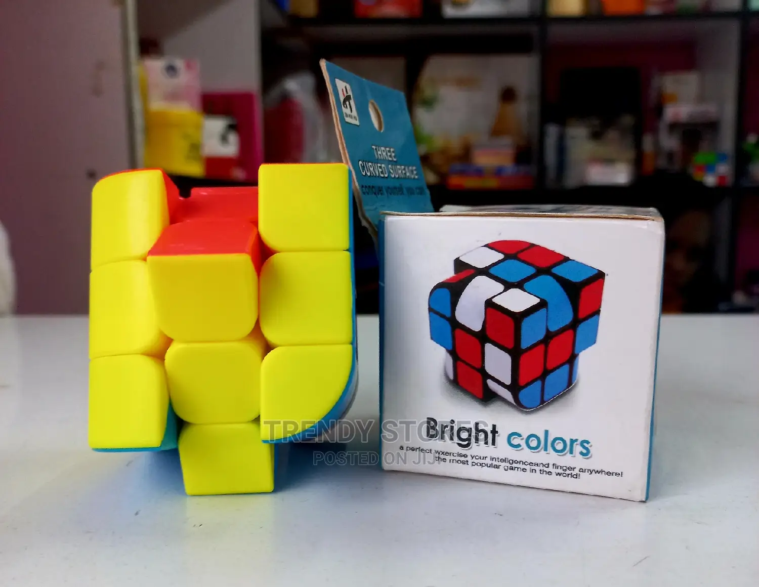 3 Curved Surved Surface Cube