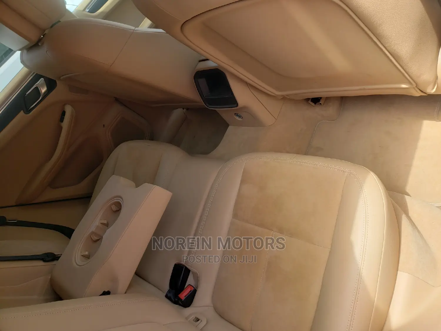 Porsche Macan 2015 Pearl
