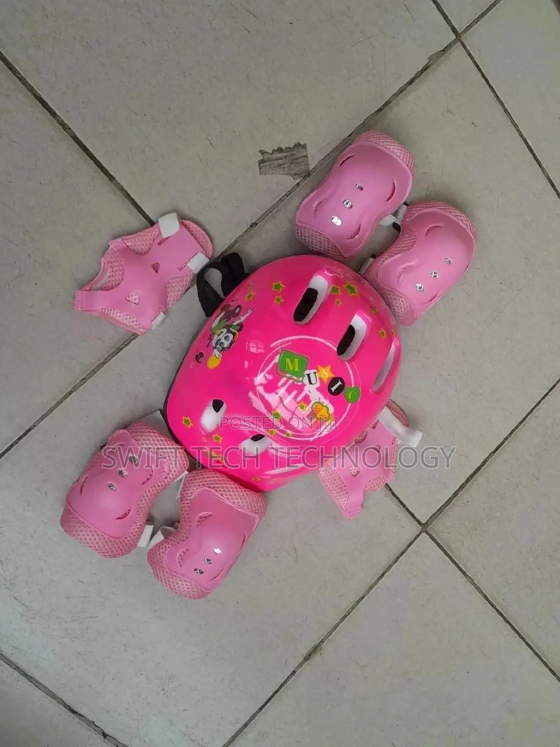 7pc Helmet and Protective Gear