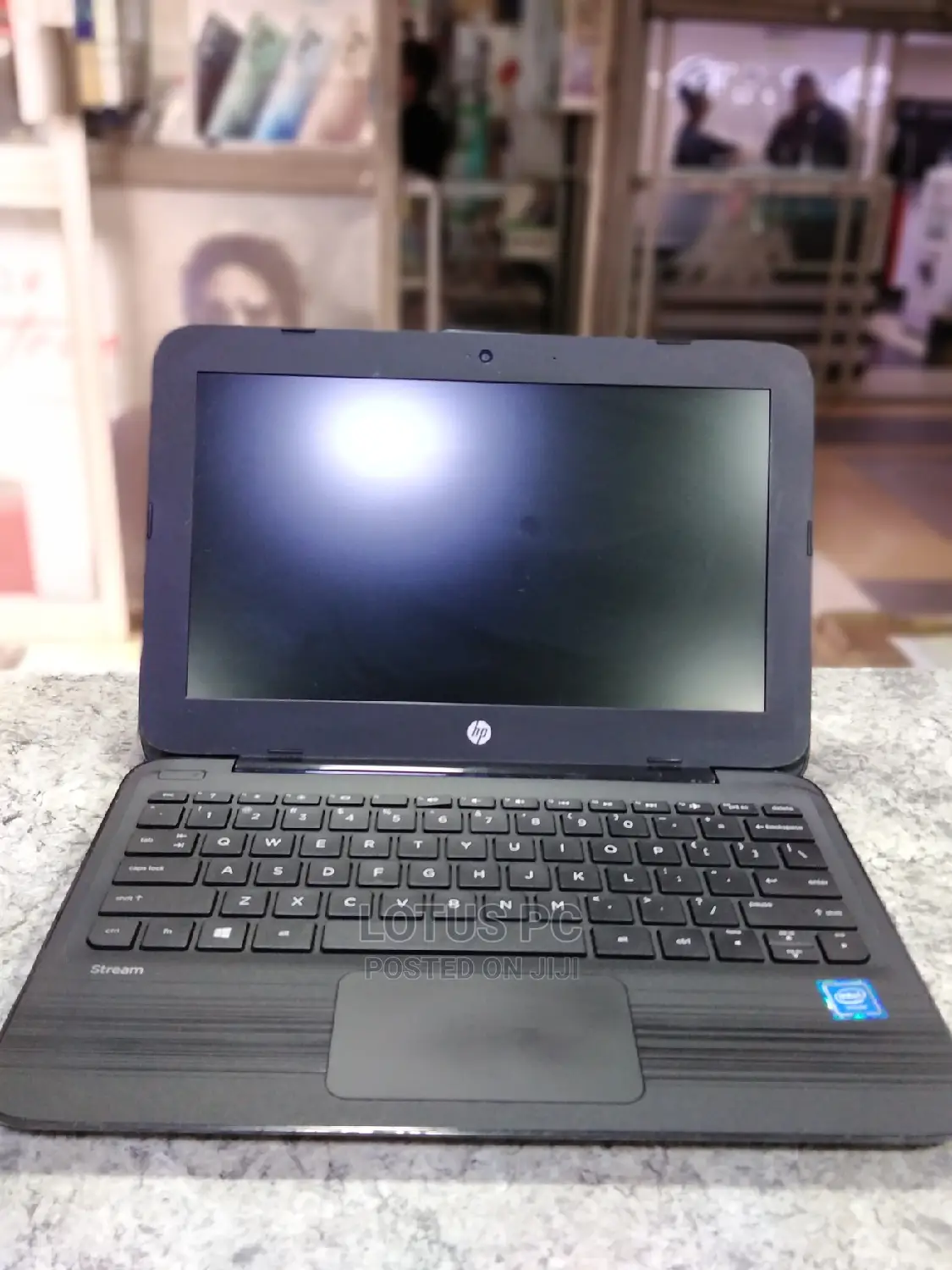 Laptop HP Stream Notebook 4GB Intel Celeron SSD 60GB