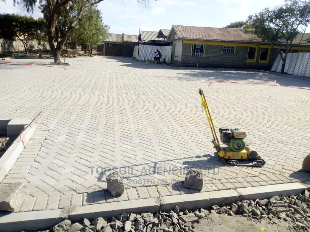 Cabro Paving Blocks *Heavy Duty*