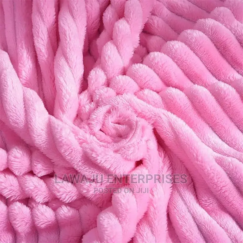 Quality Cozy Warm Plaid Throw Blankets