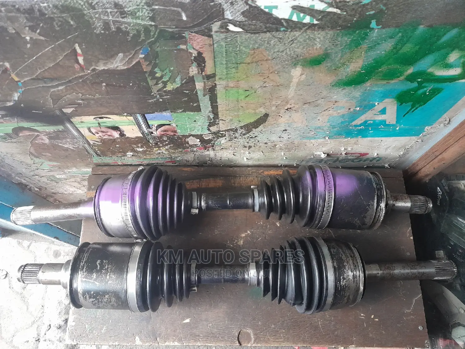Toyota Land Cruiser J100 Drive Shaft.