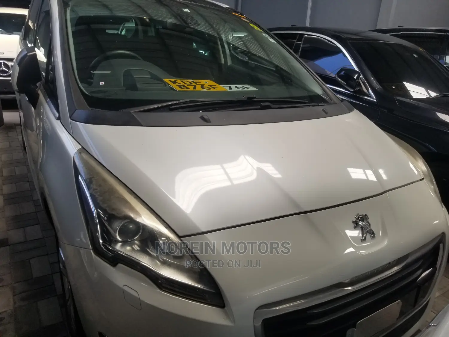 Peugeot 5008 2015 Off White