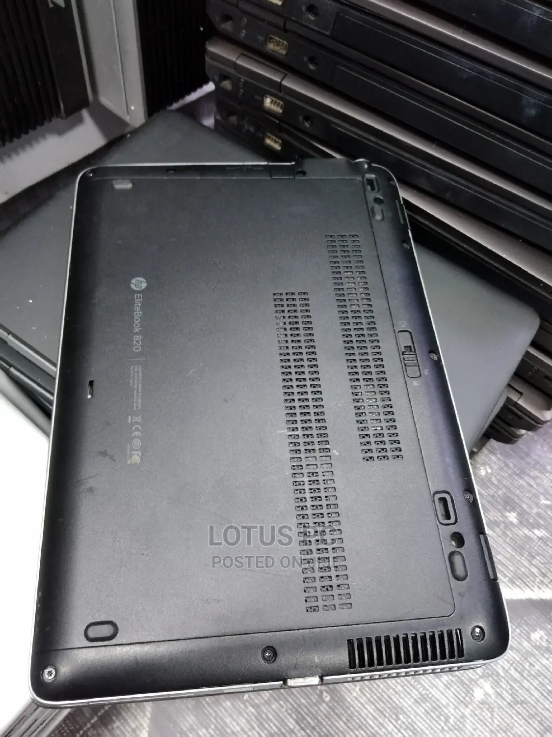 Laptop HP EliteBook 820 4GB Intel Core I5 HDD 500GB
