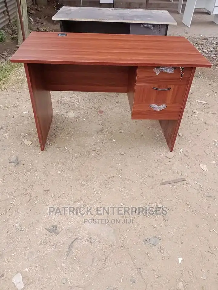 1.2 Mtrs Office Desk