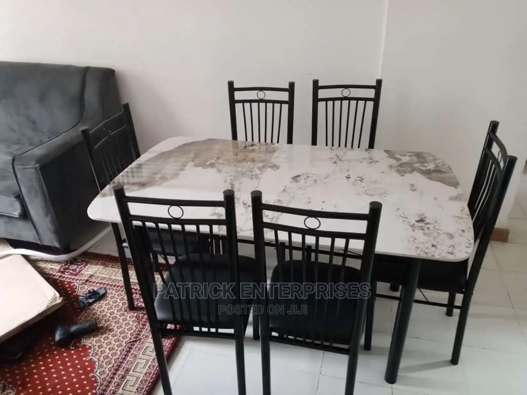 Morden Dinning Table 6 Seater