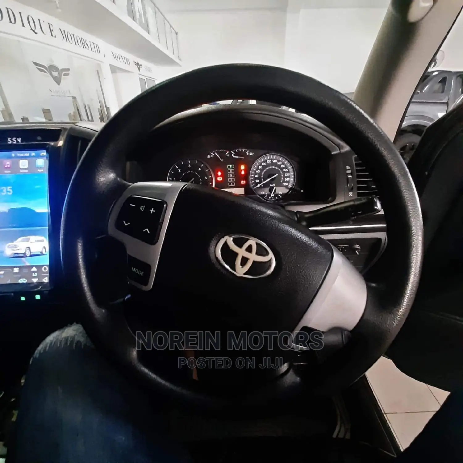 Toyota Land Cruiser 2015 Gray