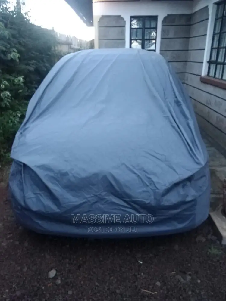 Fitted on Toyota Passo Car Cover