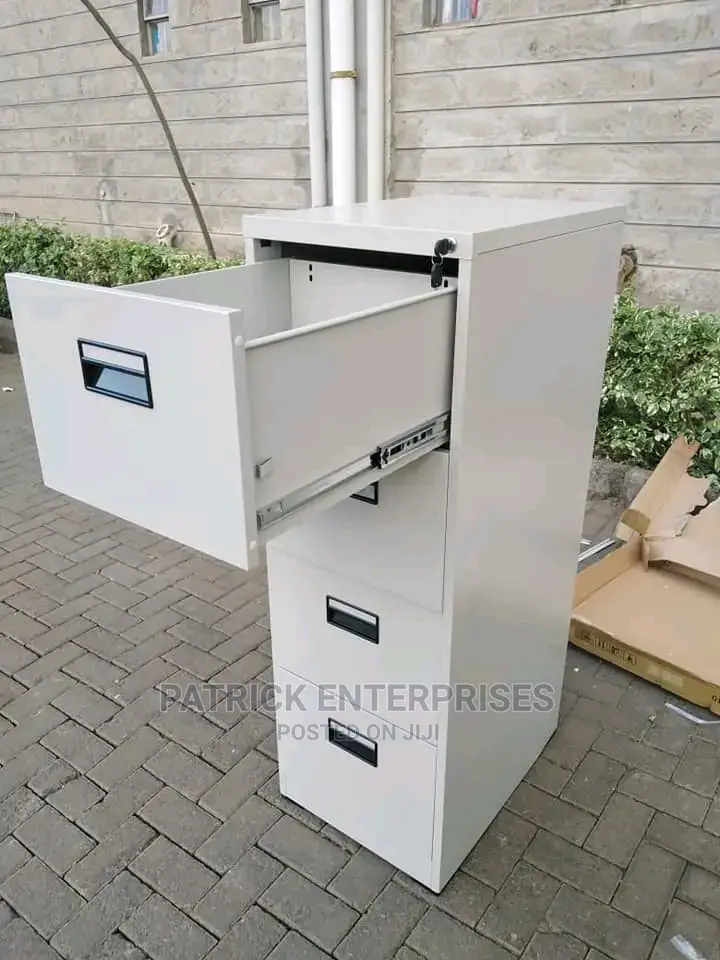 Metallic Filling Cabinet 4 Drawers