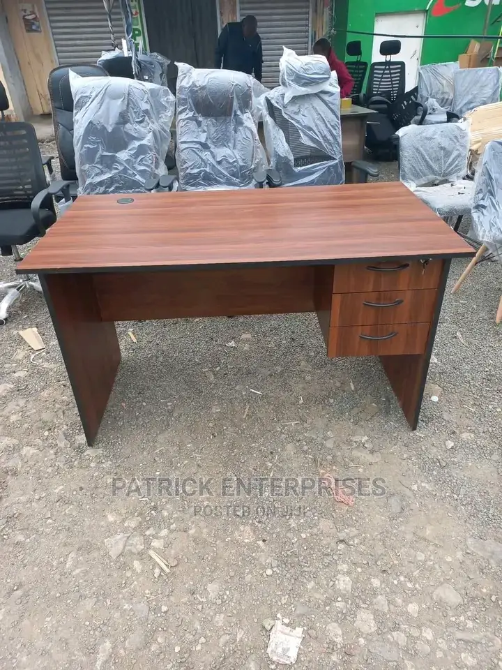 1.2 Mtrs Executive Office Desk