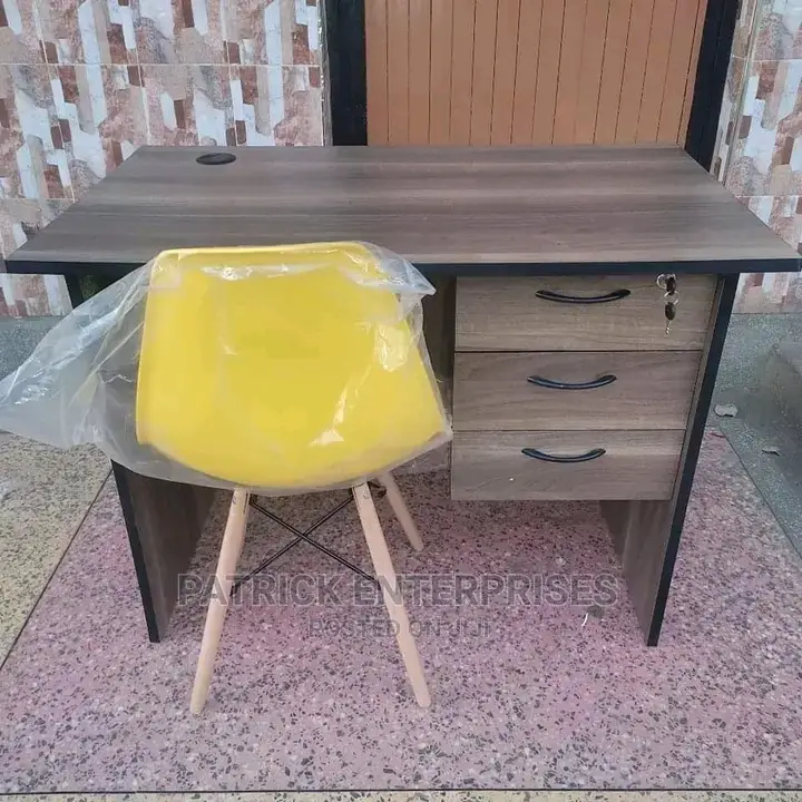 1 Mtr Office Desk Plus Eames Chair