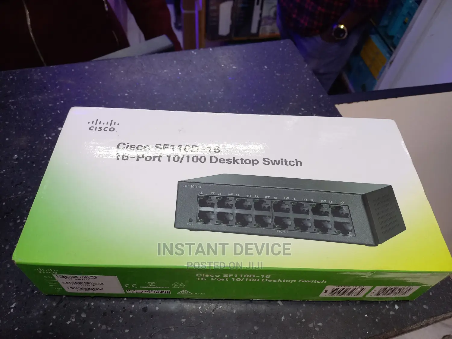 Cisco 16 Port Desktop Switch