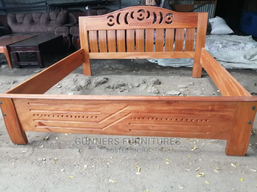 Mahogany Bed 5 by 6.