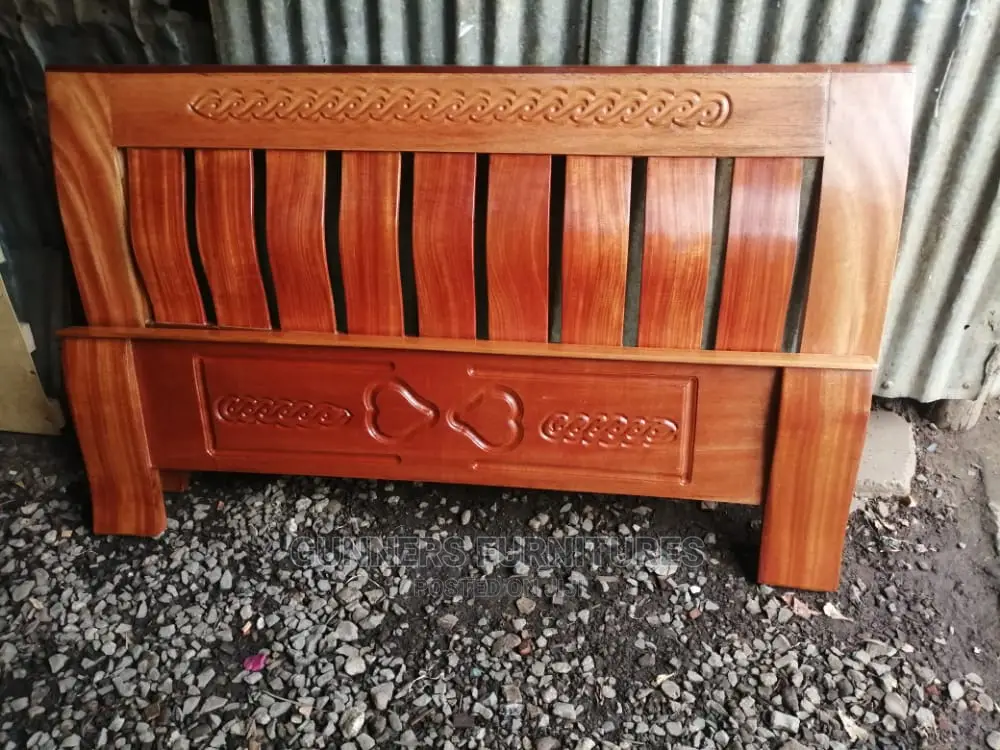 Mahogany Bed 5 by 6.