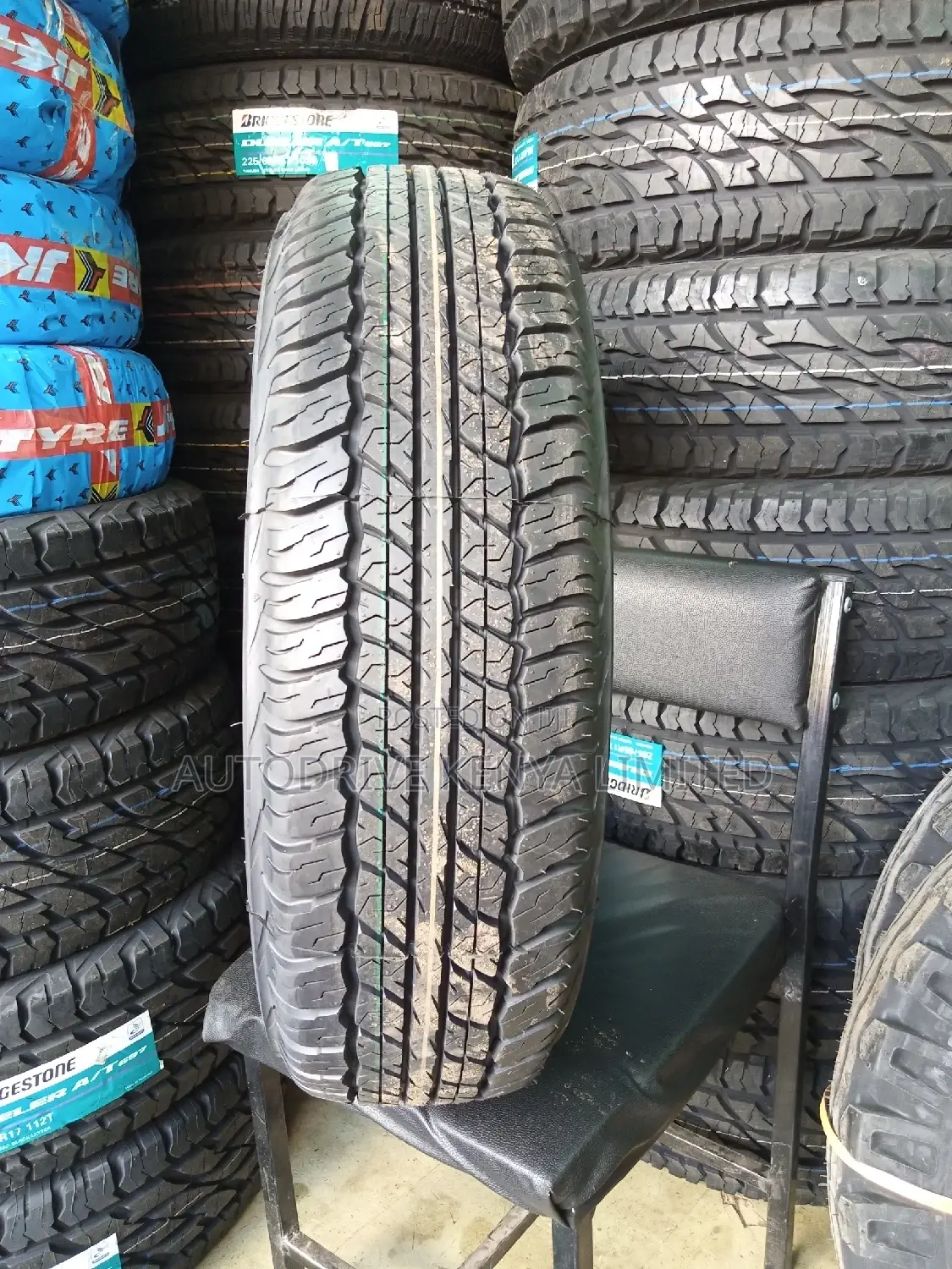 225/70r17 Dunlop Grandtrek a/T