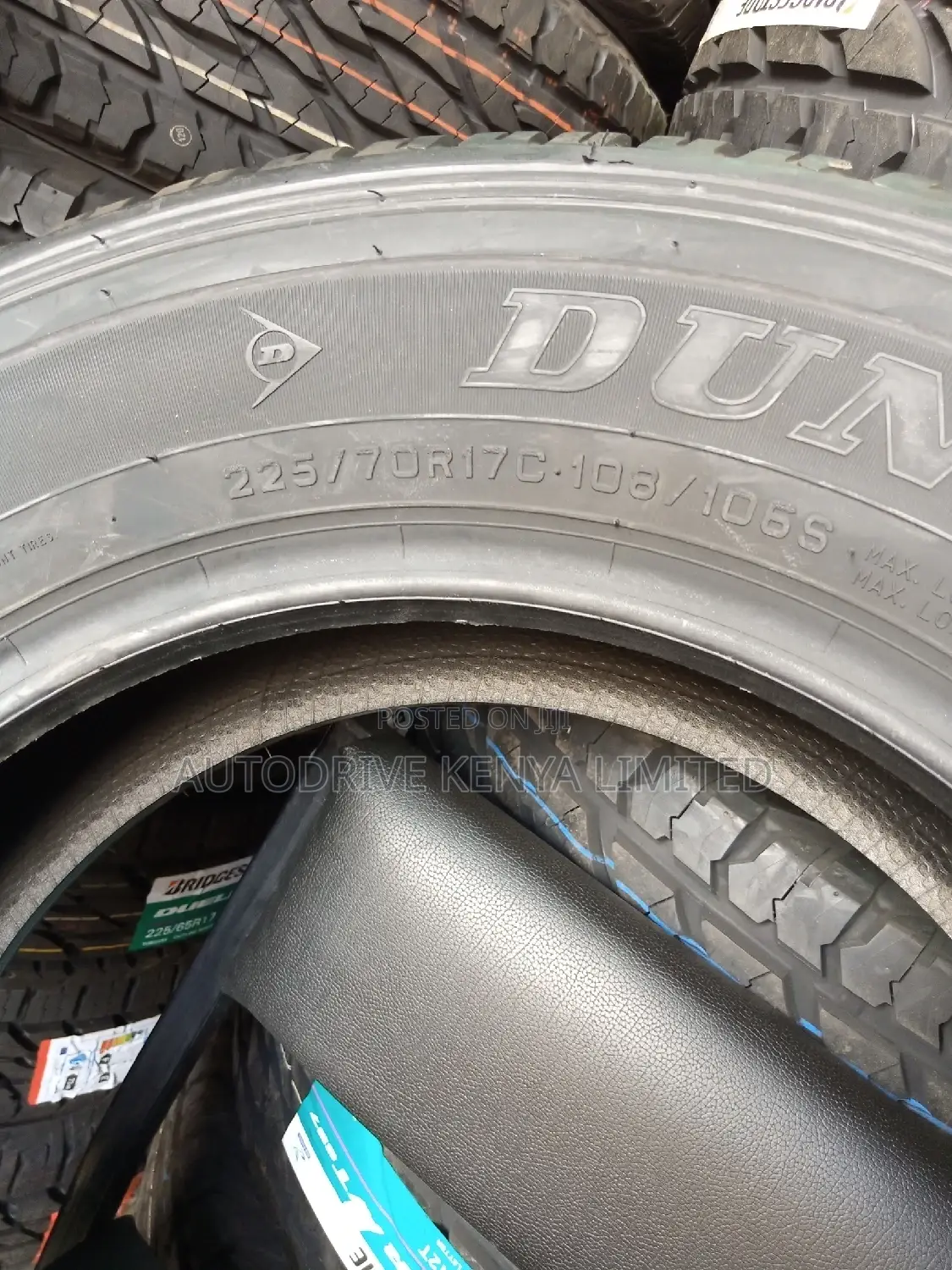 225/70r17 Dunlop Grandtrek a/T
