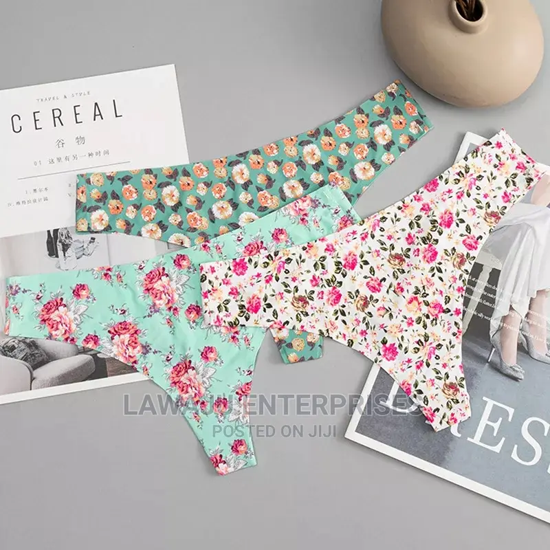Flower Print Low Waist Thong (Pack of 3)