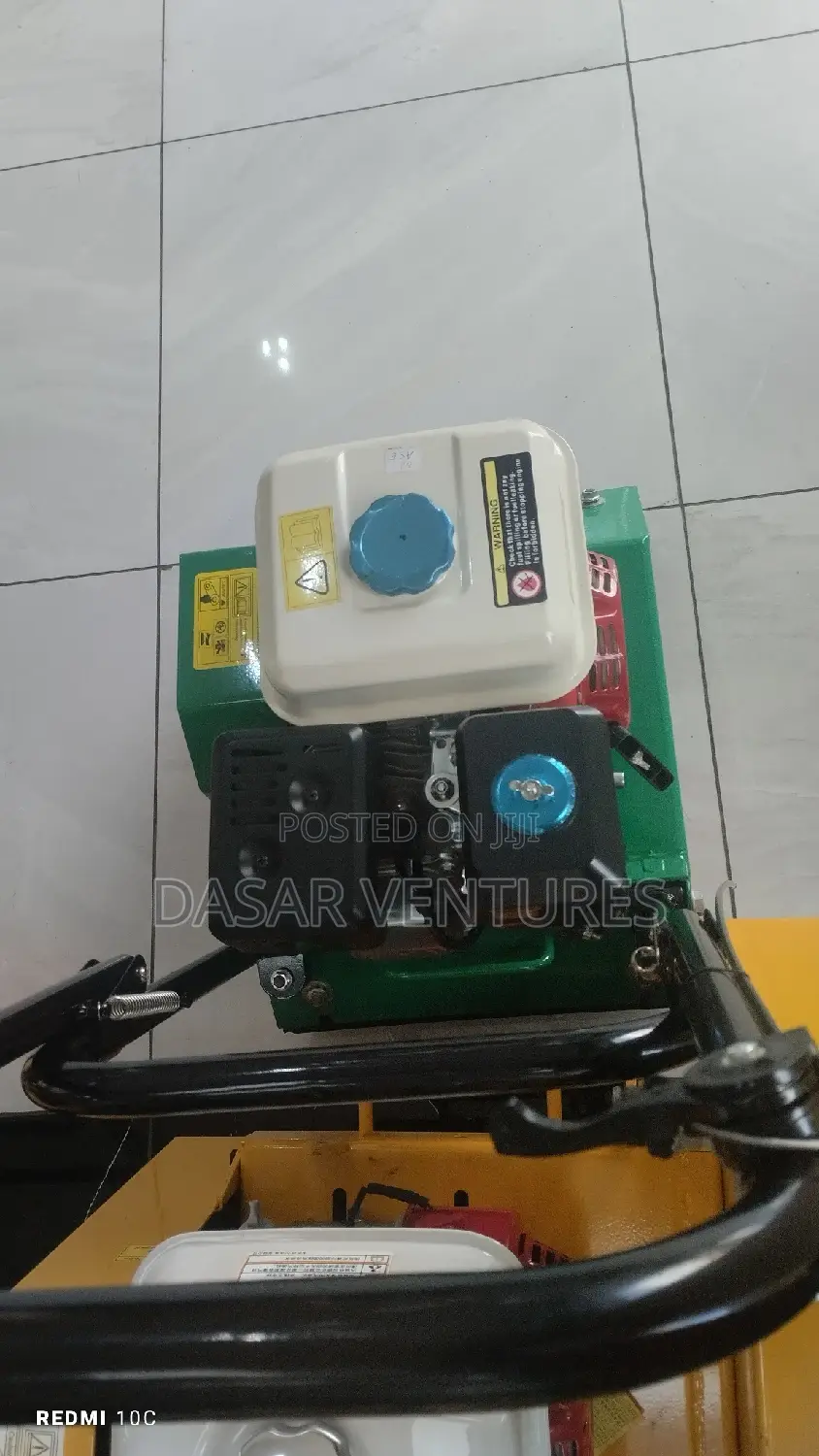 Aico Japan Plate Compactor 80kg