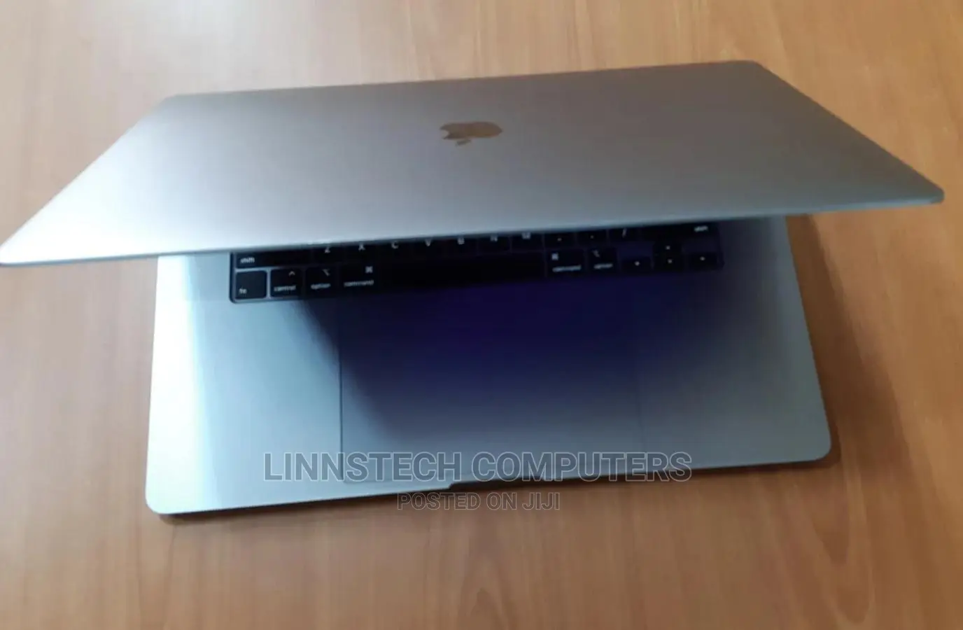 Laptop Apple MacBook Pro 2019 16GB Intel Core I9 SSD 1T