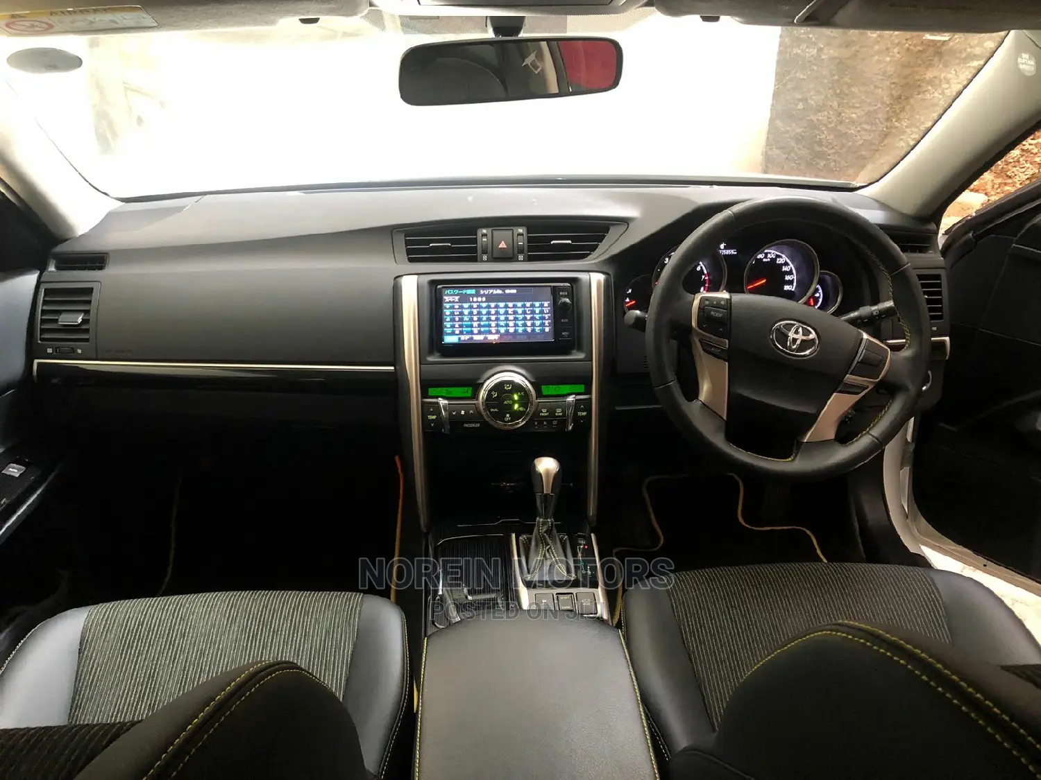 Toyota Mark X 2015 Off White